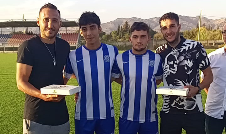 10 NUMARA SPORTİF EFELER 09’DAN AYDIN YILDIZSPOR ANTRENMANINA ZİYARET