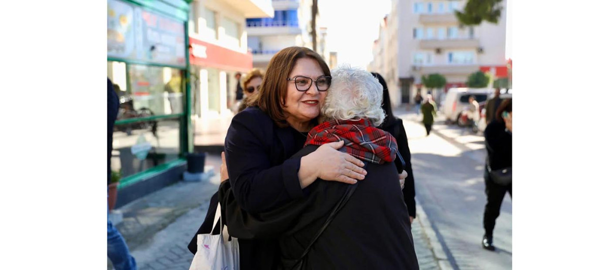 BAŞKAN GENÇAY, ATATÜRK BULVARI ESNAFI İLE BİR ARAYA GELDİ