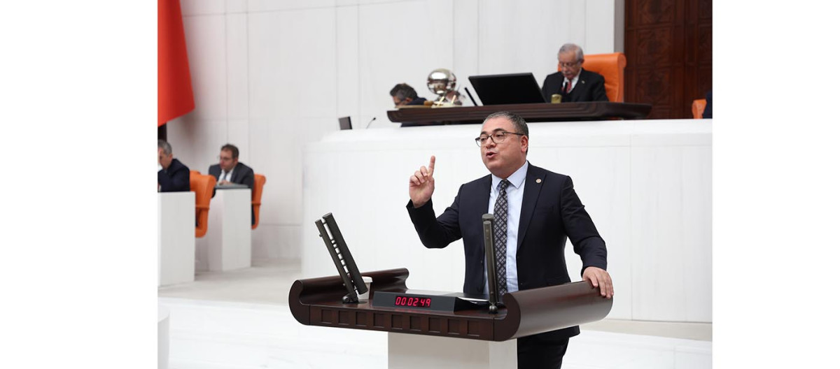 CHP’Lİ EVRİM KARAKOZ: “MİLLİ EĞİTİM BAKANI DERHAL İSTİFA ETMELİDİR”