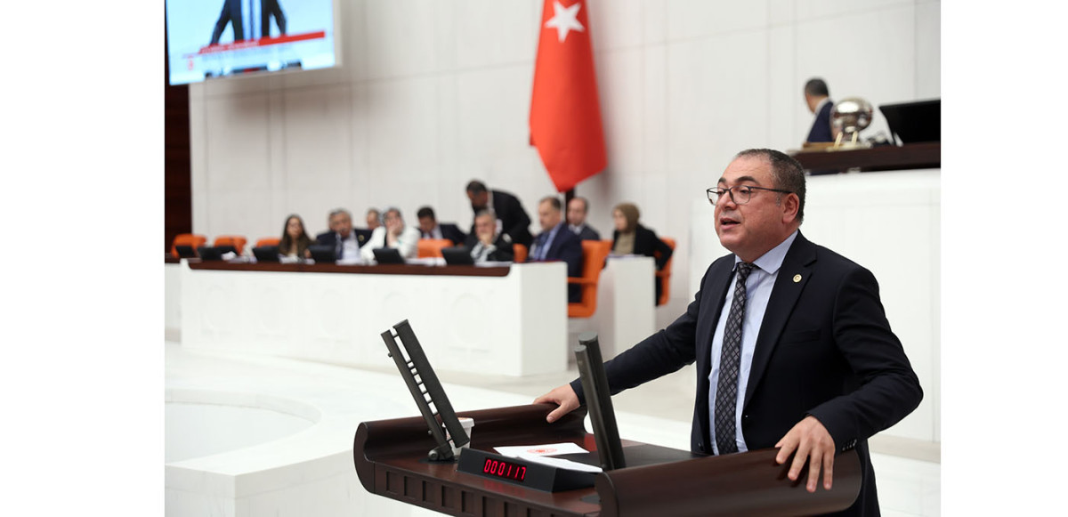 CHP’Lİ KARAKOZ HÜKÜMETİ UYARDI: “ÖNLEM ALINMAZSA ZEYTİN DALDA KALACAK”