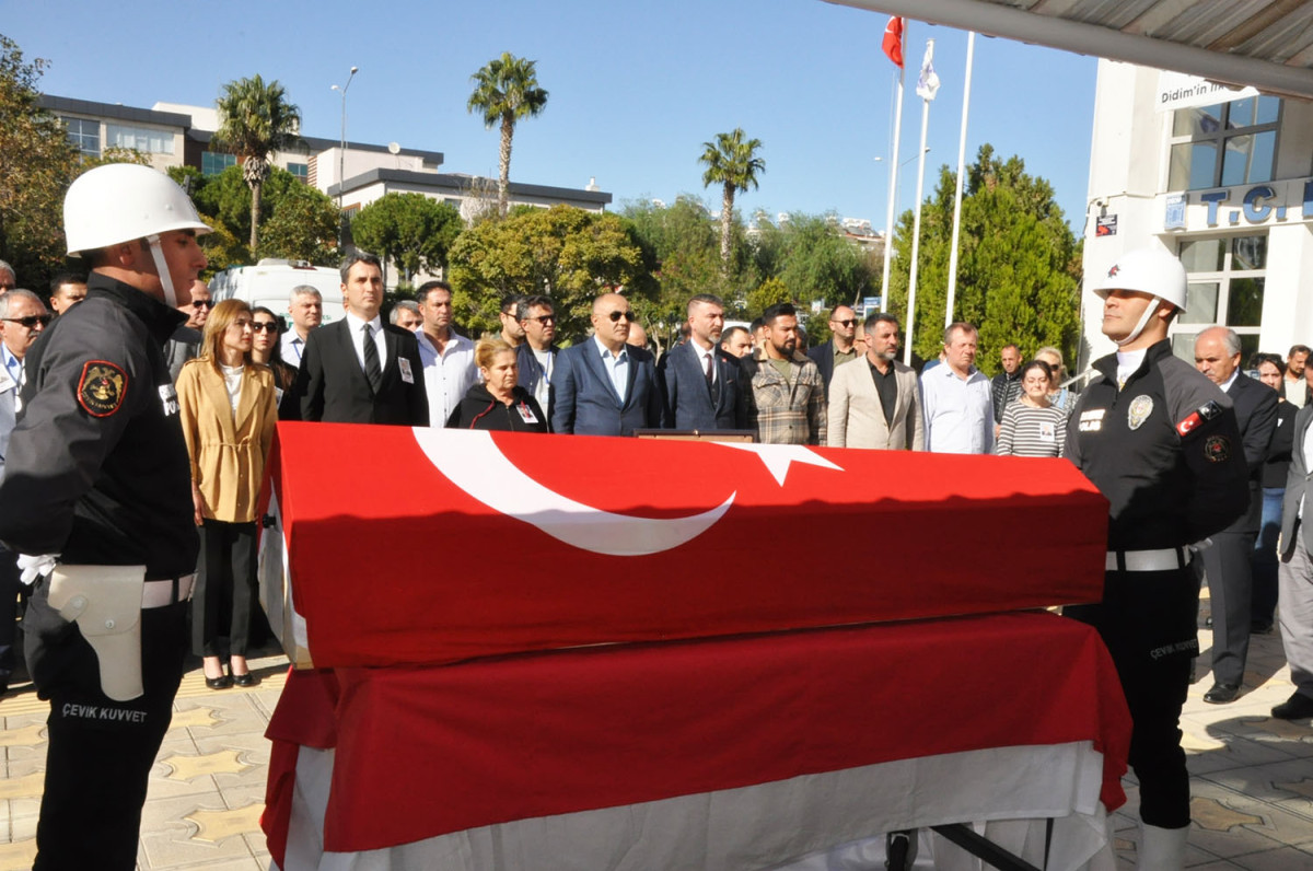 ESKİ MİLLETVEKİLİ DİDİM’DE SON YOLCULUĞUNA UĞURLANDI